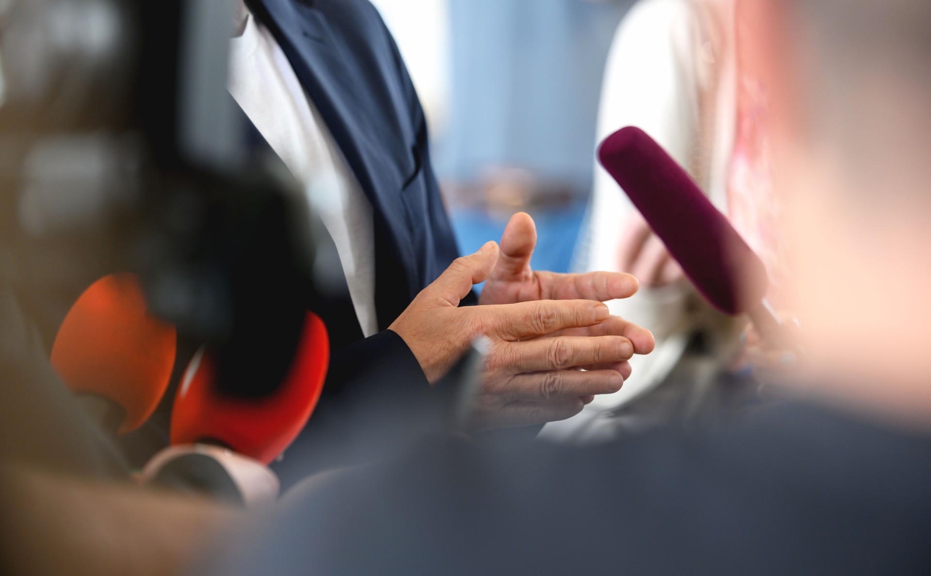 Interviewing a VIP person